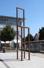 Stuhl am Standort 1 Stuhl am Standort 1, der Marktplatz Erbach